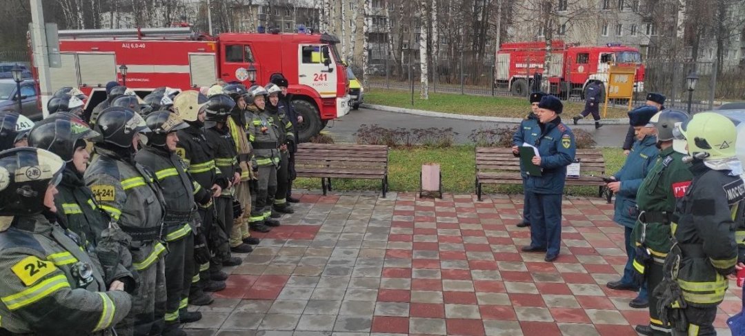 Условный пожар ликвидирован в ходе учений в Богородском округе